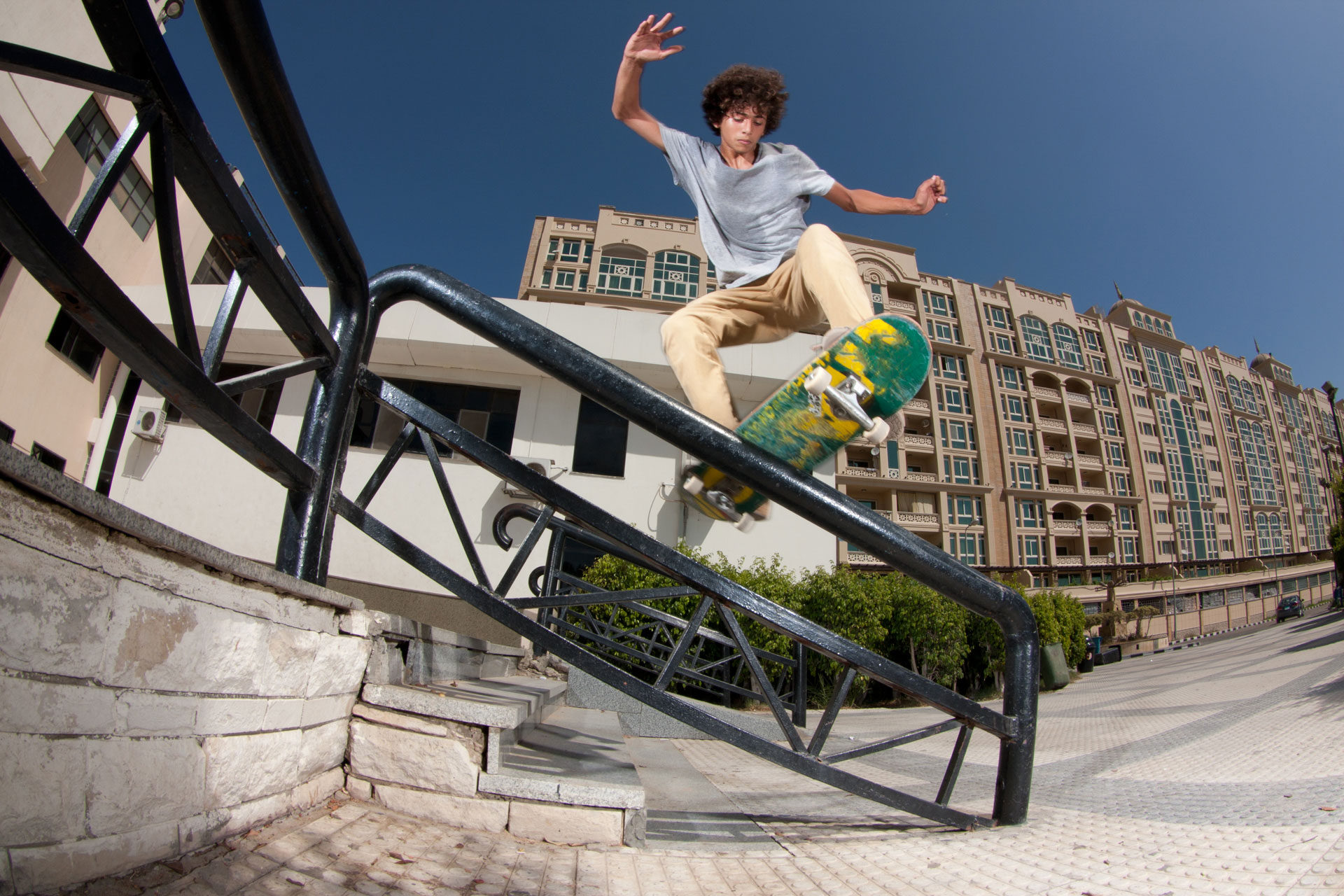 Ibrahim Sabry / Frontside boardslide / Smouha Club Alexandria / ph: Cherif Herrawi